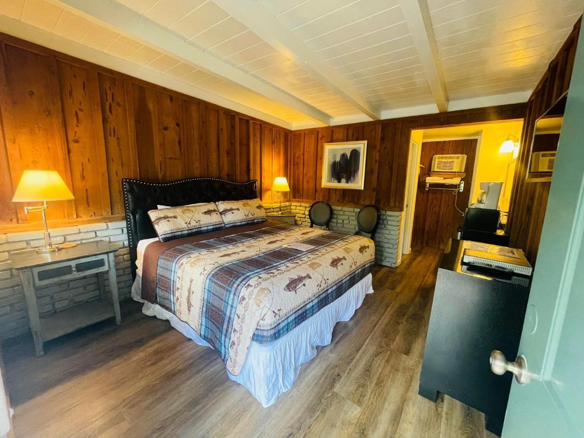 Shady Cove Riverfront Lodging מראה חיצוני תמונה