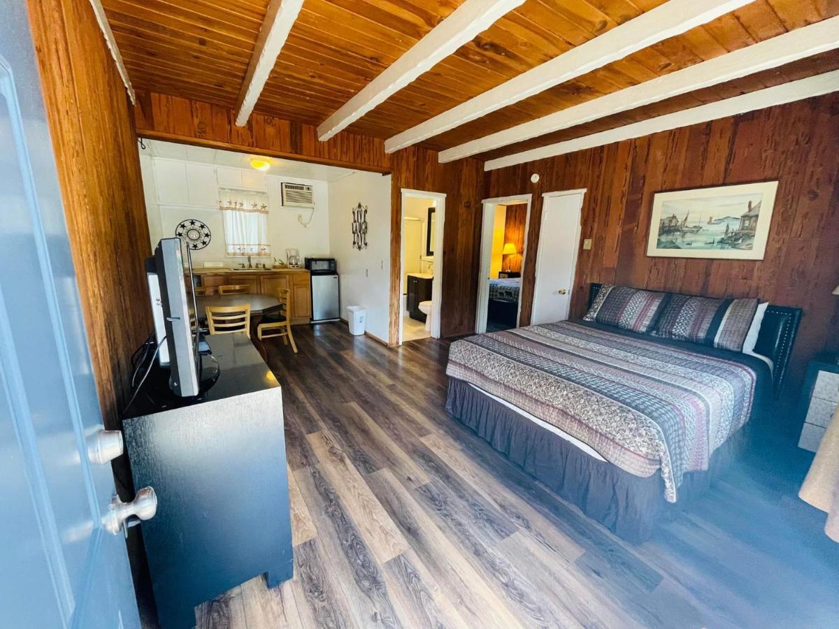 Shady Cove Riverfront Lodging מראה חיצוני תמונה
