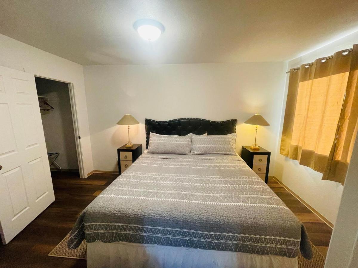 Shady Cove Riverfront Lodging מראה חיצוני תמונה