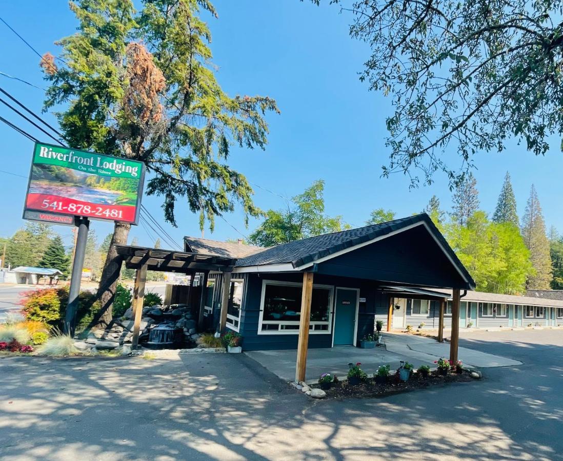 Shady Cove Riverfront Lodging מראה חיצוני תמונה